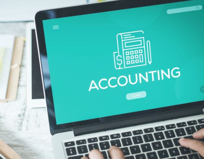 弥生会計Nextなど会計ソフト群が法人向けJCBデビットカードとAPI連携開始