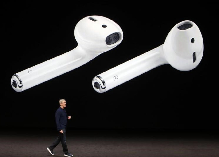 アップル新イヤホン「AirPods 4」発売！　使って分かった“7つの特徴”