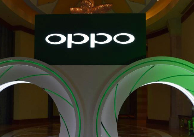 望遠レンズが当たり前に？ OPPO Find X9 Ultraに見るカメラスマホの新たな進化