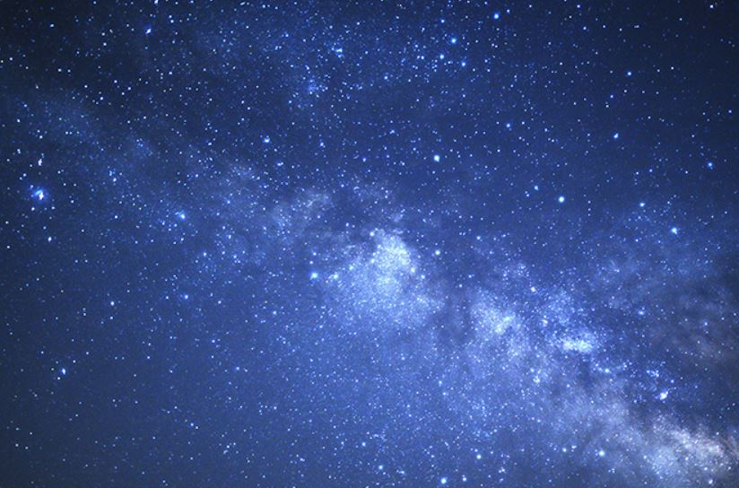 新たな門出は星空の下で - コニカミノルタの“プラネタリウム入社式”