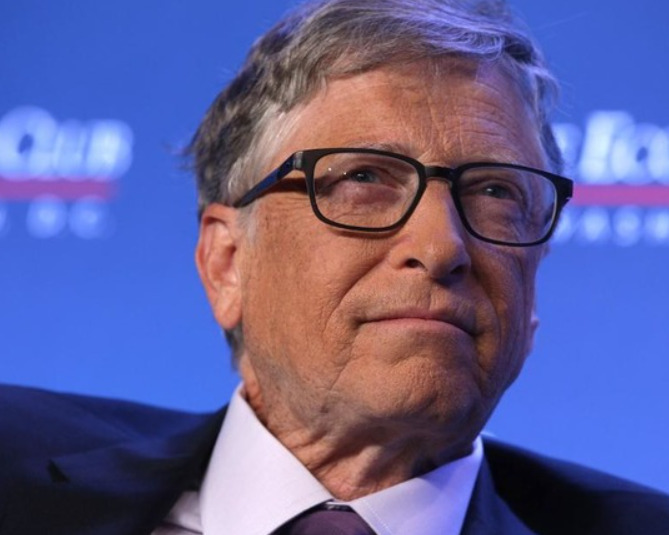 'The Age of AI Has Begun': Bill Gates Says This 'Revolutionary' Tech Is the Biggest Innovation Since the User-Friendly Computer